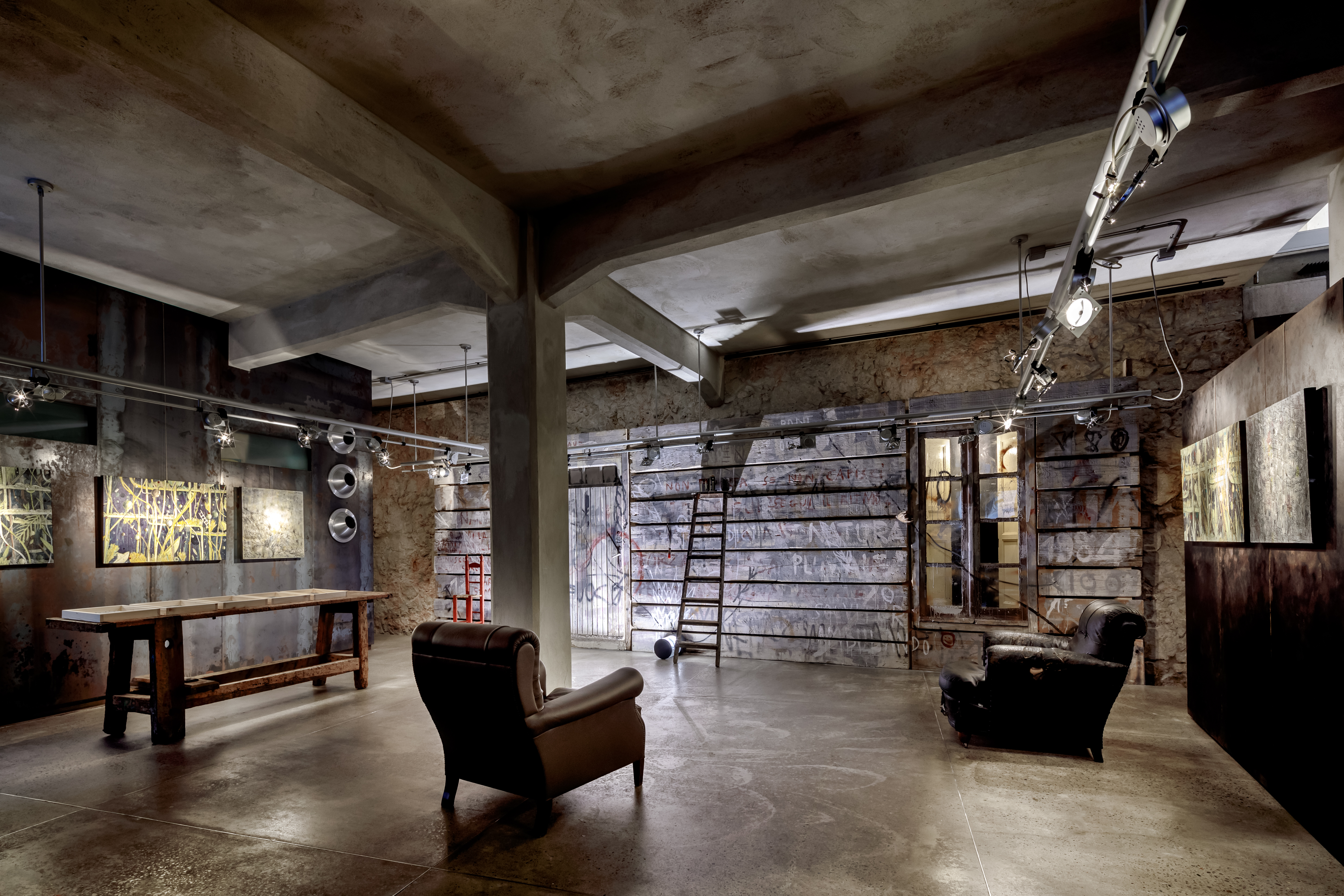 internoesterno-crisa18-lixi_CV00802